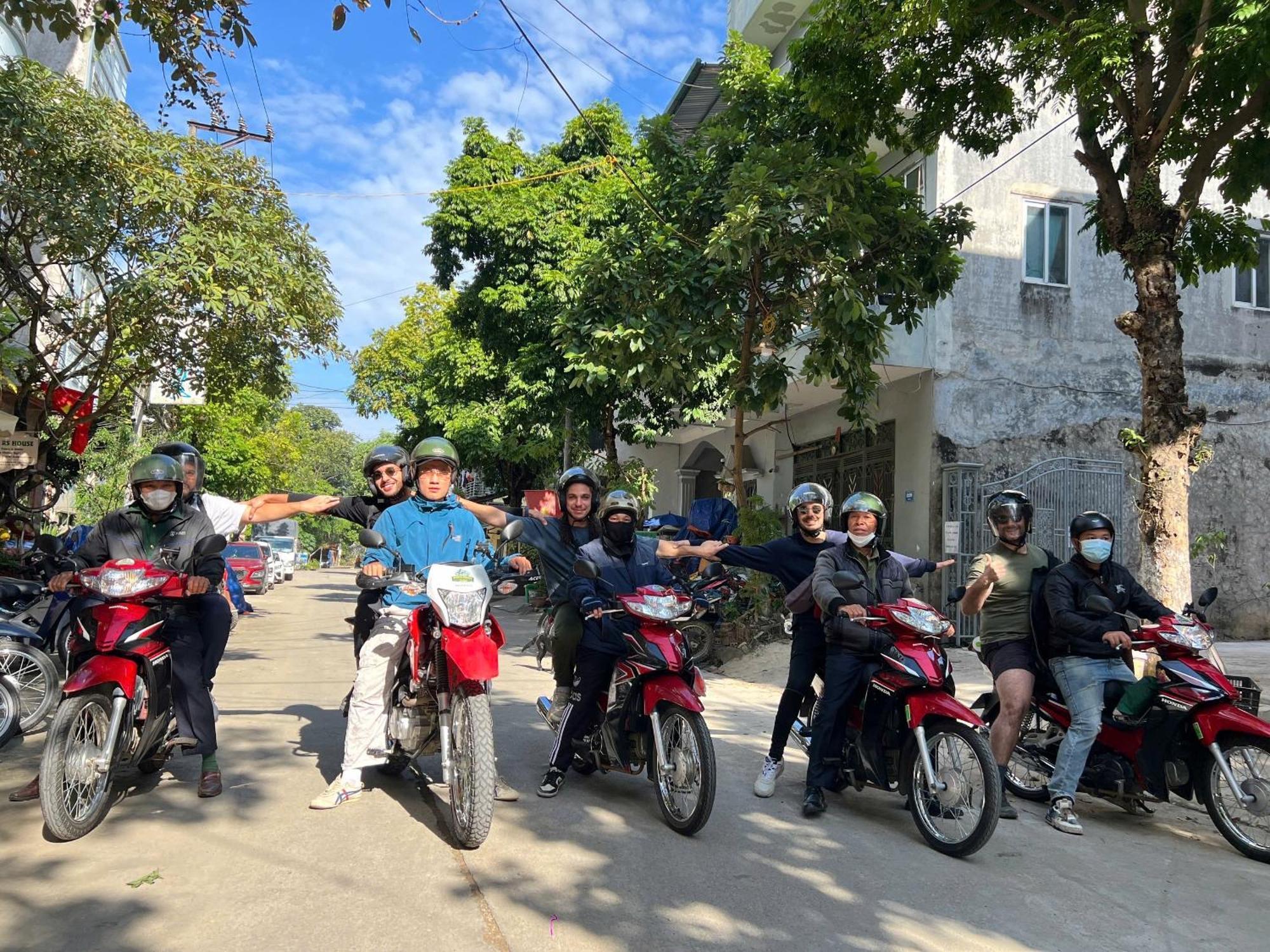 Green Riders House - Motorbike Rental & Tours Cao Bang Exterior photo
